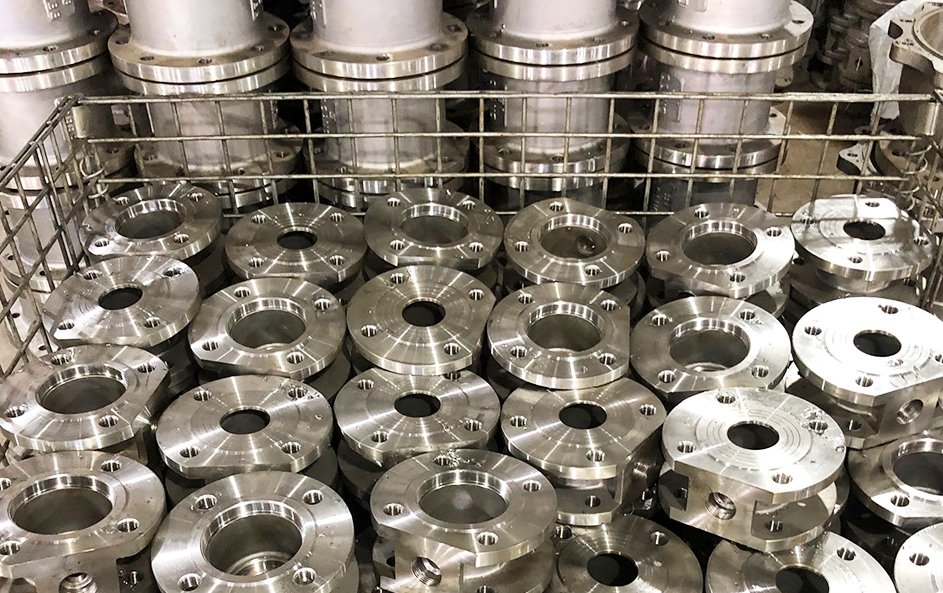 薄型對(duì)夾式球閥可根據(jù)用戶(hù)需要，可設(shè)有防靜電結(jié)構(gòu)和加鎖，防止誤操作